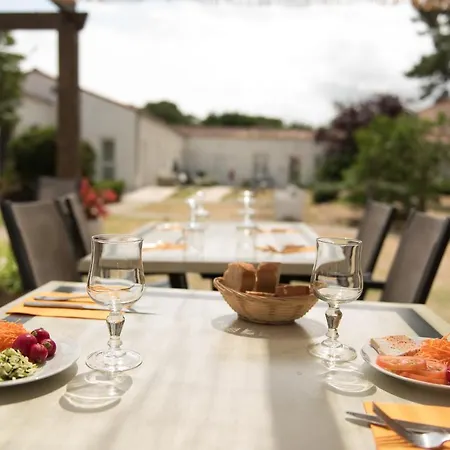 Villages Clubs Du Soleil - Les Bains فندق 3*