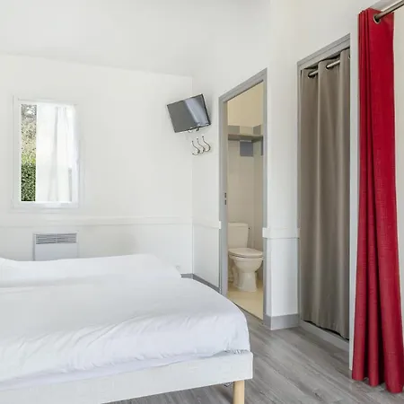 호텔 Villages Clubs Du Soleil - Les Bains 3*